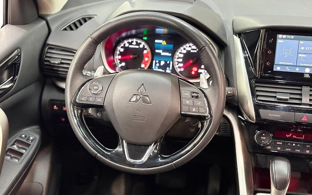 imagem-https://www.socarrao.com.br/sc-vehicle-images-prod/2535307/1784119909419-TUlUU1VCSVNISSBFQ0xJUFNFIEhQRS1TIEFXQyAtIDIwMjUgLSBQUkVUTyAtIFNGSTVGMDQgKDE4KS5qcGc.jpg