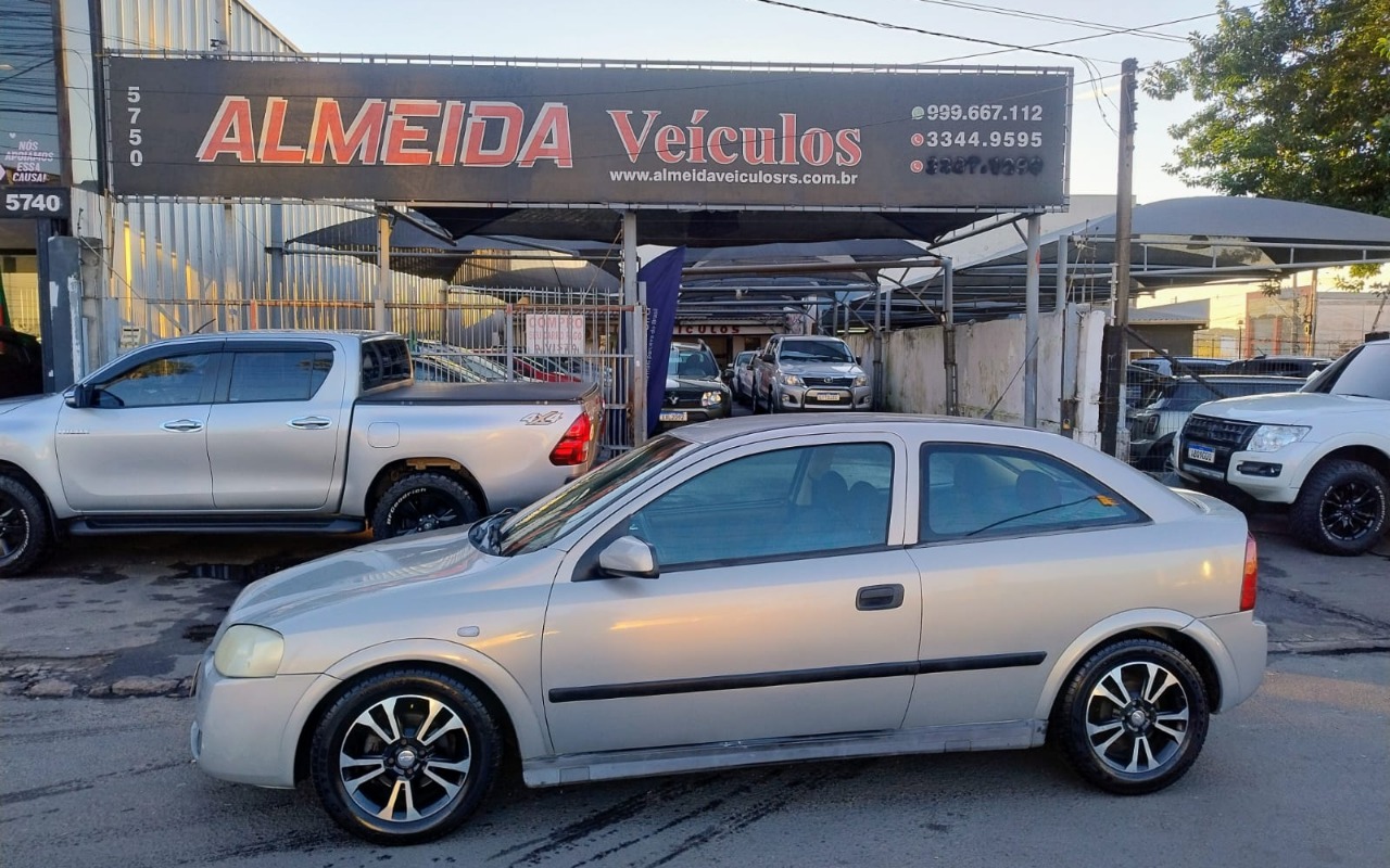 Chevrolet Astra 2005 Bege — foto 1 de 3