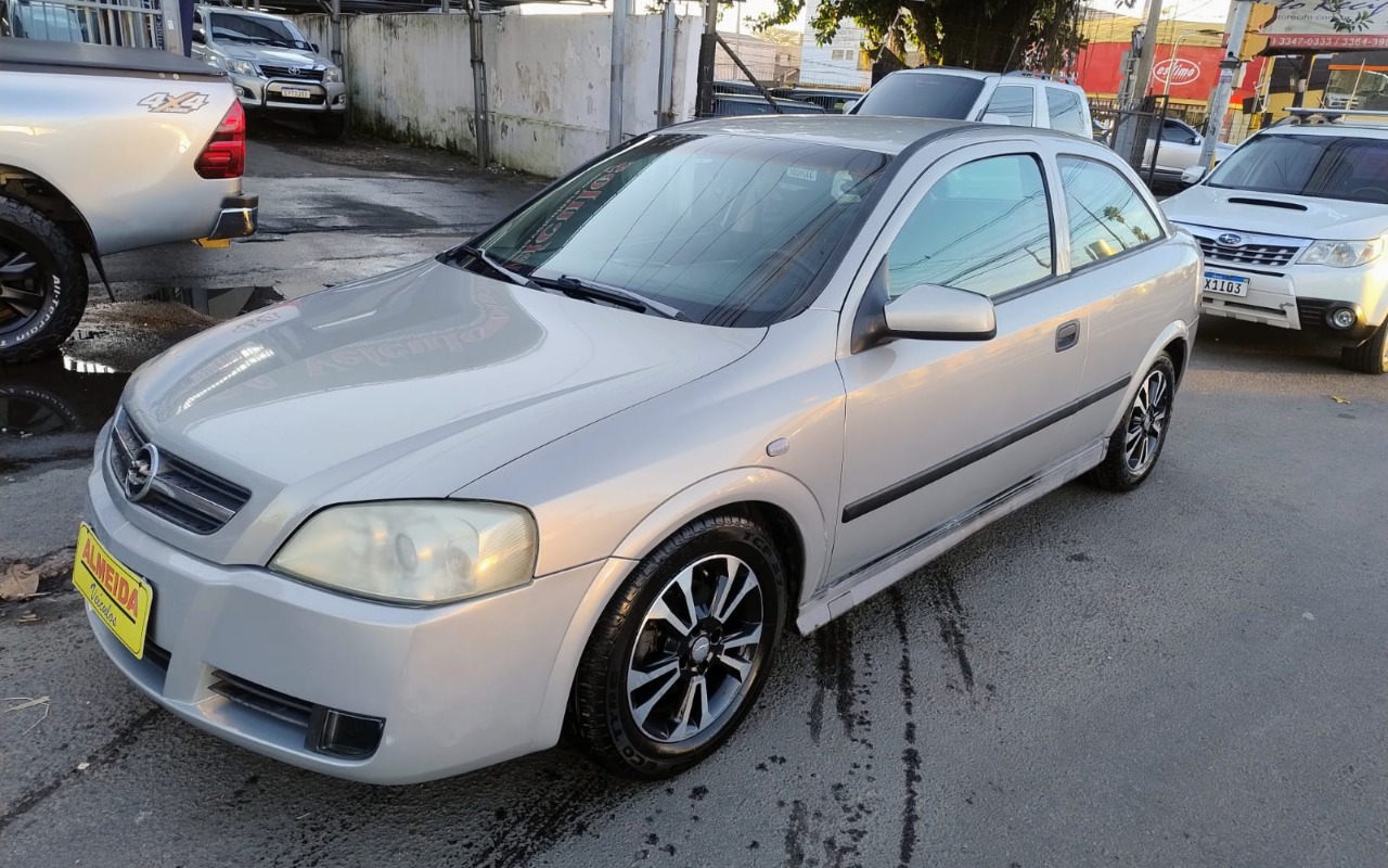 imagem-https://www.socarrao.com.br/sc-vehicle-images-prod/2535331/1783629096160-MTc4MzYyODgwMDgwOC5qcGc.jpg