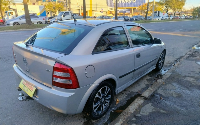 imagem-https://www.socarrao.com.br/sc-vehicle-images-prod/2535331/1783629096470-MTc4MzYyODgwMDgzMy5qcGc.jpg