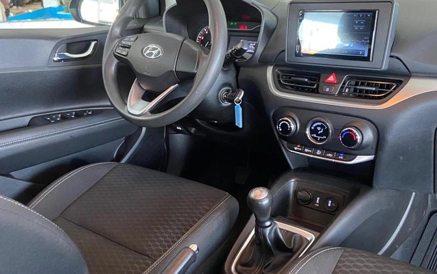 imagem-https://www.socarrao.com.br/sc-vehicle-images-prod/2535393/1789389980646-8262942_12_B_4ebb9d840c.jpeg