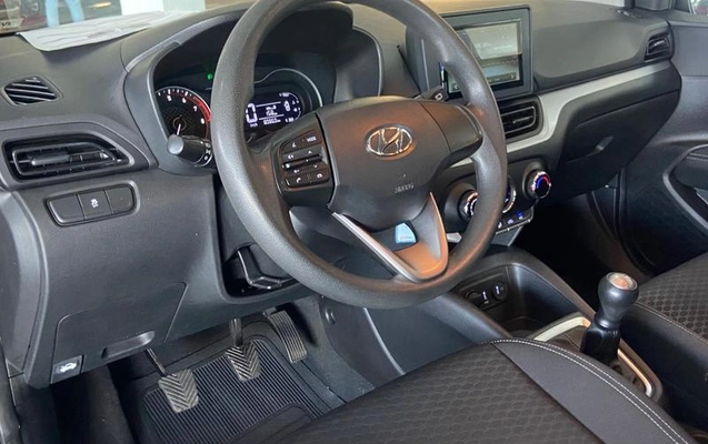 imagem-https://www.socarrao.com.br/sc-vehicle-images-prod/2535393/1789389980646-8262942_15_B_cc0fb7cdf7.jpeg