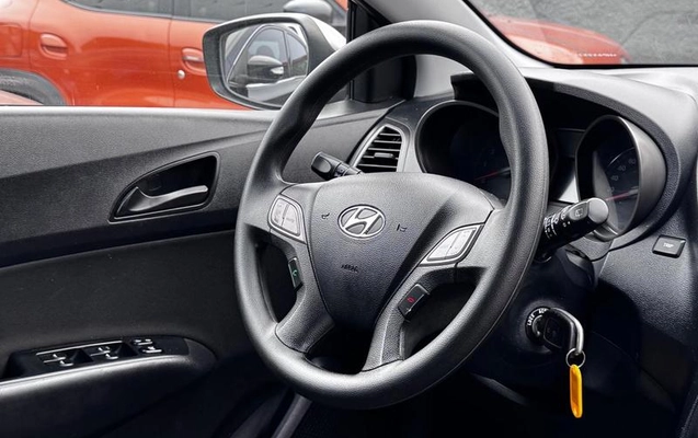 imagem-https://www.socarrao.com.br/sc-vehicle-images-prod/2535411/1786027021234-8252046_6_B_7bb83268d4.jpeg