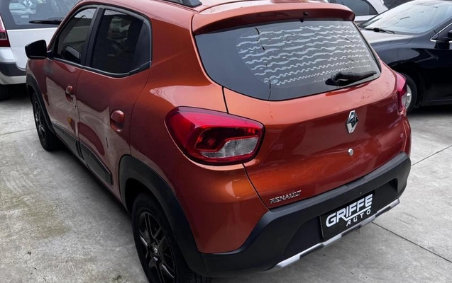 imagem-https://www.socarrao.com.br/sc-vehicle-images-prod/2535597/1787253255430-8252119_3_B_7334ec8931.jpeg