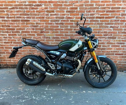 TRIUMPH SCRAMBLER 400X 2025 Verde — foto 1 de 3