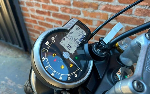imagem-https://www.socarrao.com.br/sc-vehicle-images-prod/2535632/1784234274306-8262943_0_B_7e43fae432.jpeg