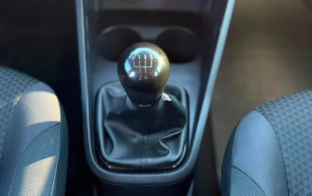 imagem-https://www.socarrao.com.br/sc-vehicle-images-prod/2535751/1783605250789-V2hhdHNBcHAgSW1hZ2UgMjAyNi0wNy0wOCBhdCAxMi4yNy41NCAoMikuanBlZw.jpeg