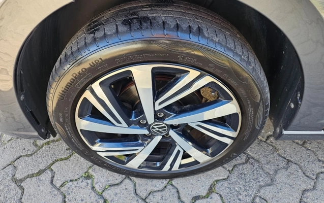 imagem-https://www.socarrao.com.br/sc-vehicle-images-prod/2535858/1783605737747-f26DjmQZNfNAK1GkGpINl1l7rYXBWBRw.jpg