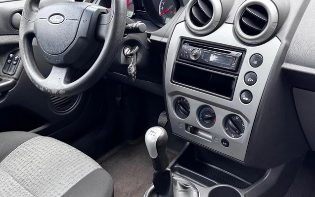imagem-https://www.socarrao.com.br/sc-vehicle-images-prod/2535925/1786027054287-8238000_5_B_64bf36ef8e.jpeg
