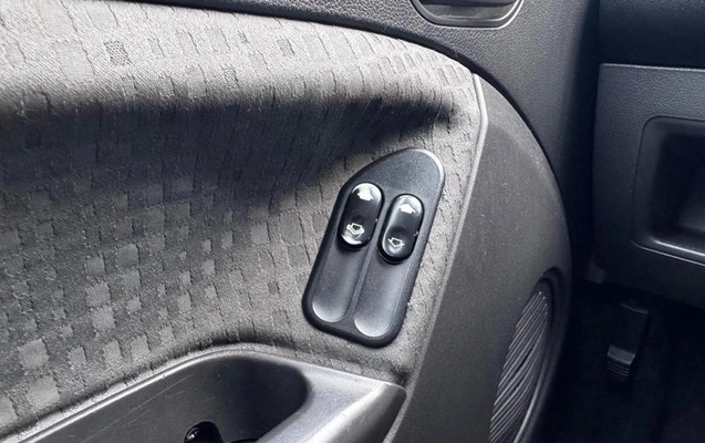 imagem-https://www.socarrao.com.br/sc-vehicle-images-prod/2535925/1786027054302-8238000_11_B_268cc35ca7.jpeg