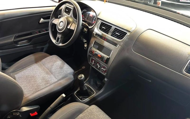 imagem-https://www.socarrao.com.br/sc-vehicle-images-prod/2536009/1785331579439-8263211_2_B_a1e96cf1b4.jpeg