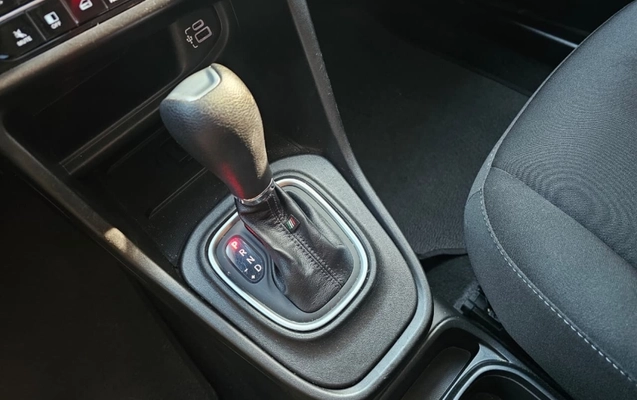 imagem-https://www.socarrao.com.br/sc-vehicle-images-prod/2536047/1789656668433-ShIFtVry61A9OnqaMGmY9HzmkZjqJF0v.jpg
