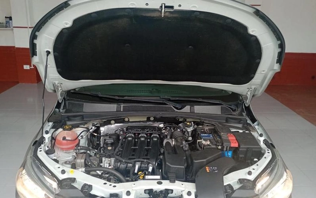 imagem-https://www.socarrao.com.br/sc-vehicle-images-prod/2536077/1787580116960-8263232_4_B_1fa70bc24b.jpeg