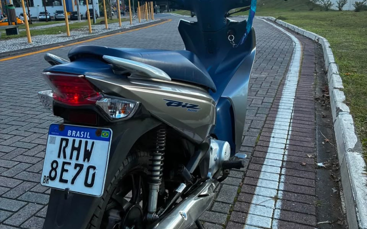 imagem-https://www.socarrao.com.br/sc-vehicle-images-prod/2536367/1783607859833-MS5qcGVn.jpeg