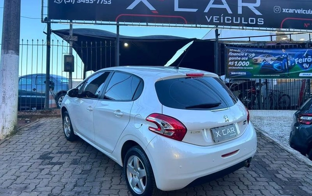 imagem-https://www.socarrao.com.br/sc-vehicle-images-prod/2536470/1789671378326-8235932_8_B_e8b3d77e5c.jpeg
