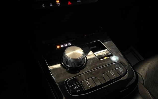 imagem-https://www.socarrao.com.br/sc-vehicle-images-prod/2536683/1789074067497-8263372_1_B_553e365f68.jpeg