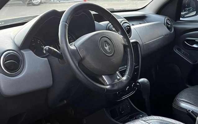 imagem-https://www.socarrao.com.br/sc-vehicle-images-prod/2536776/1789486787604-8263414_1_B_f09b6d8250.jpeg