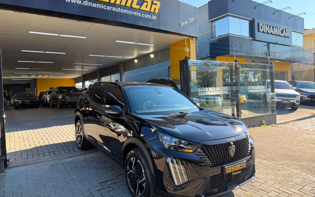 Peugeot 2008 2025 Preto — foto 1 de 3