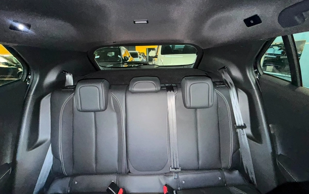 imagem-https://www.socarrao.com.br/sc-vehicle-images-prod/2536829/1783608913859-MjMuanBlZw.jpeg