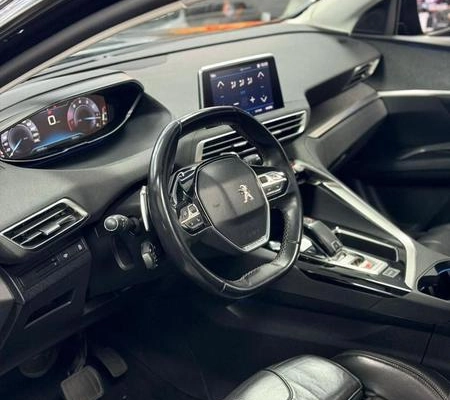 imagem-https://www.socarrao.com.br/sc-vehicle-images-prod/2536934/1783609297952-8251847_11_B_13dc2393e4.jpeg