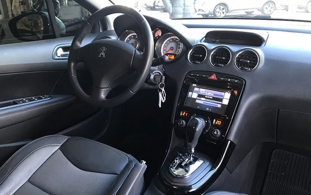 imagem-https://www.socarrao.com.br/sc-vehicle-images-prod/2537124/1789071995576-7U69WuMlxGKYazxoRY3bW5VBmFon5B4e.jpg