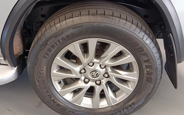 imagem-https://www.socarrao.com.br/sc-vehicle-images-prod/2537296/1786985197320-sCfAioEYluFpvsWmPSqWBeT7TZ1sABtp.jpg
