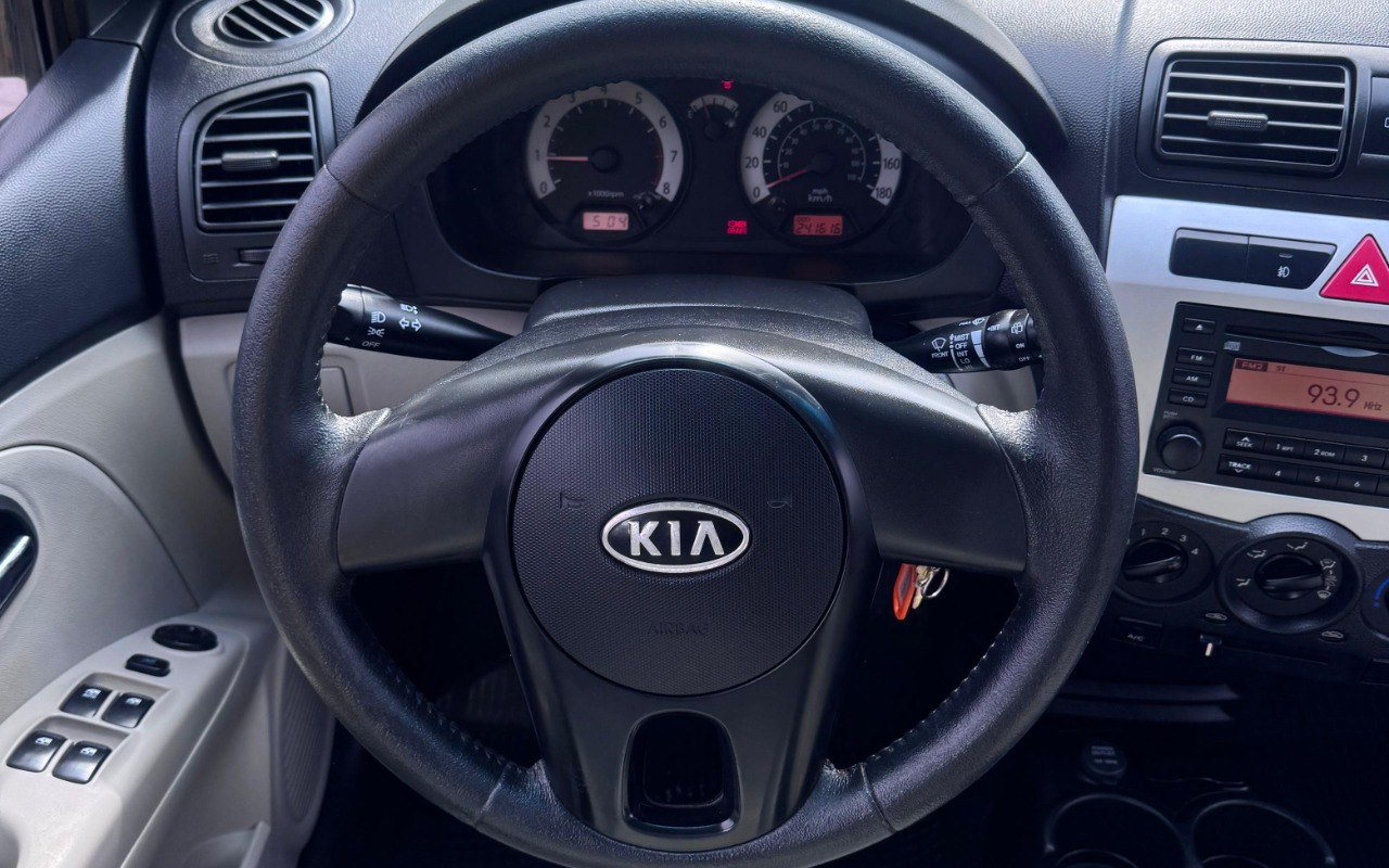 imagem-https://www.socarrao.com.br/sc-vehicle-images-prod/2537425/1783610984578-SU1HLTIwMjYwNzA3LVdBMDA0NS5qcGc.jpg