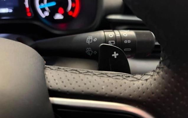 imagem-https://www.socarrao.com.br/sc-vehicle-images-prod/2537667/1789074144140-8260392_5_B_e2c440a420.jpeg