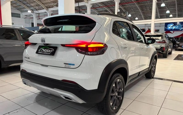 imagem-https://www.socarrao.com.br/sc-vehicle-images-prod/2537667/1789074144150-8260392_7_B_70fbee2f68.jpeg