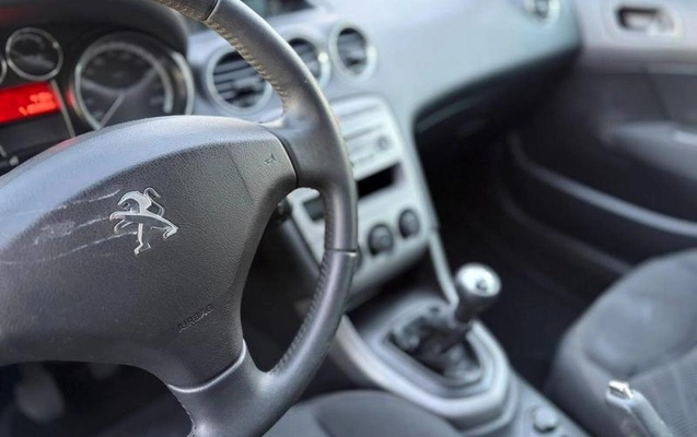 imagem-https://www.socarrao.com.br/sc-vehicle-images-prod/2537708/1792699759478-8159330_8_B_2c1f0de4c9.jpeg