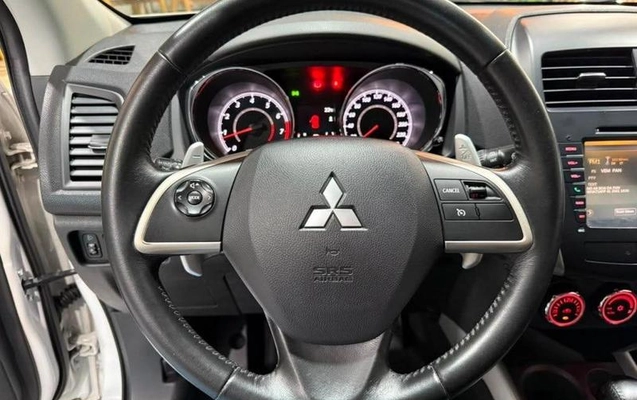 imagem-https://www.socarrao.com.br/sc-vehicle-images-prod/2537893/1787658741055-8263760_0_B_4d16ffc949.jpeg