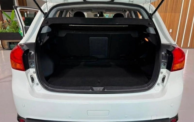 imagem-https://www.socarrao.com.br/sc-vehicle-images-prod/2537893/1787658741058-8263760_2_B_04a53f7fef.jpeg