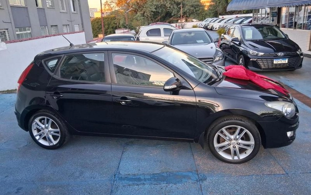 imagem-https://www.socarrao.com.br/sc-vehicle-images-prod/2538234/1788983213855-8260754_3_B_b1c9313f10.jpeg