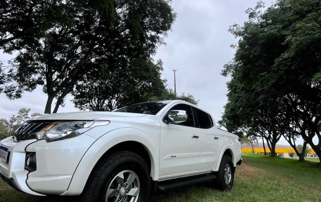 imagem-https://www.socarrao.com.br/sc-vehicle-images-prod/2538489/1783615394965-ODAyQkVFM0EtMDk0NS00ODM0LTg3NEQtNjg4NzM3ODA0NUZGLmpwZWc.jpeg