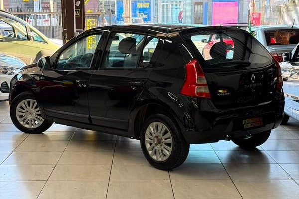 imagem-https://www.socarrao.com.br/sc-vehicle-images-prod/2538498/1788964863511-8263864_12_B_7700bd6835.jpeg