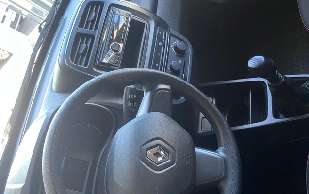 imagem-https://www.socarrao.com.br/sc-vehicle-images-prod/2538594/1785260344807-SU1HXzA3NzQuanBlZw.jpeg