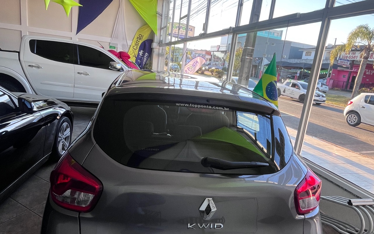 imagem-https://www.socarrao.com.br/sc-vehicle-images-prod/2538594/1785260345080-SU1HXzA3NzguanBlZw.jpeg