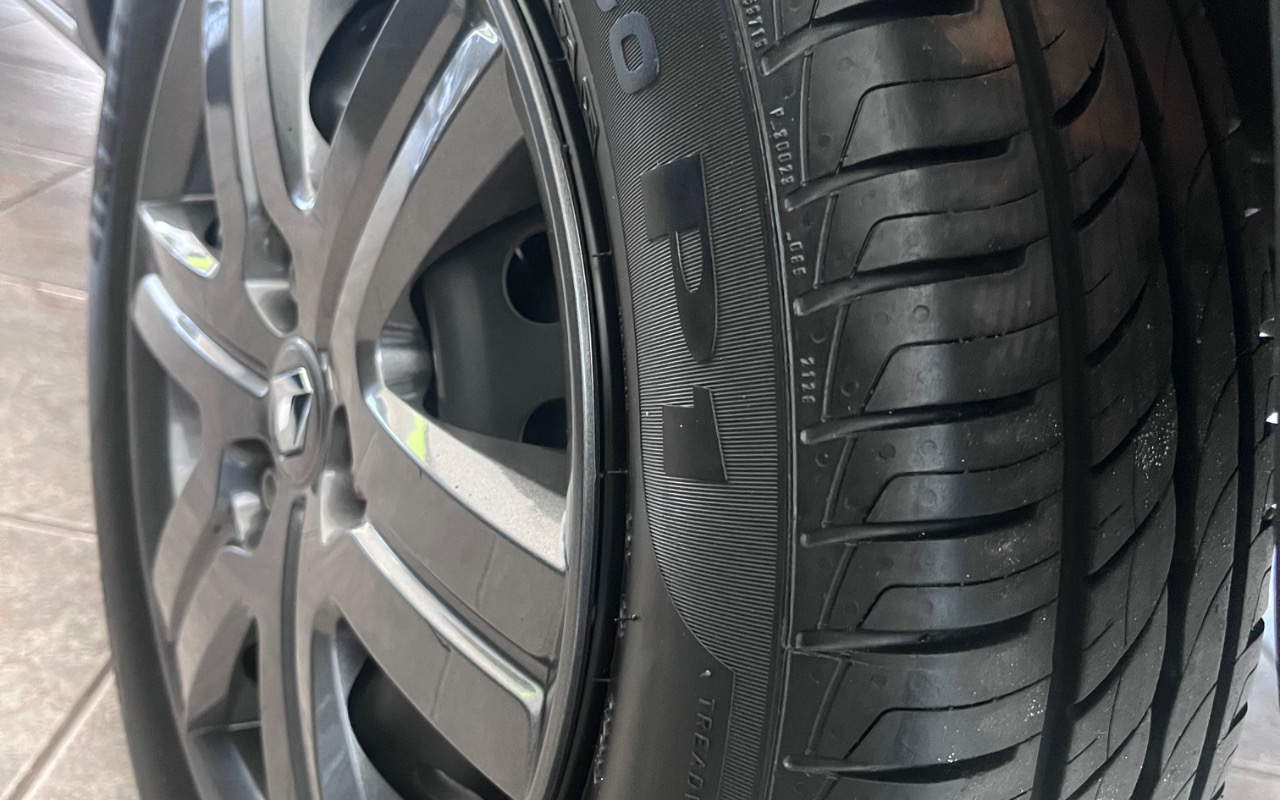 imagem-https://www.socarrao.com.br/sc-vehicle-images-prod/2538594/1785260345365-SU1HXzA3NzkuanBlZw.jpeg