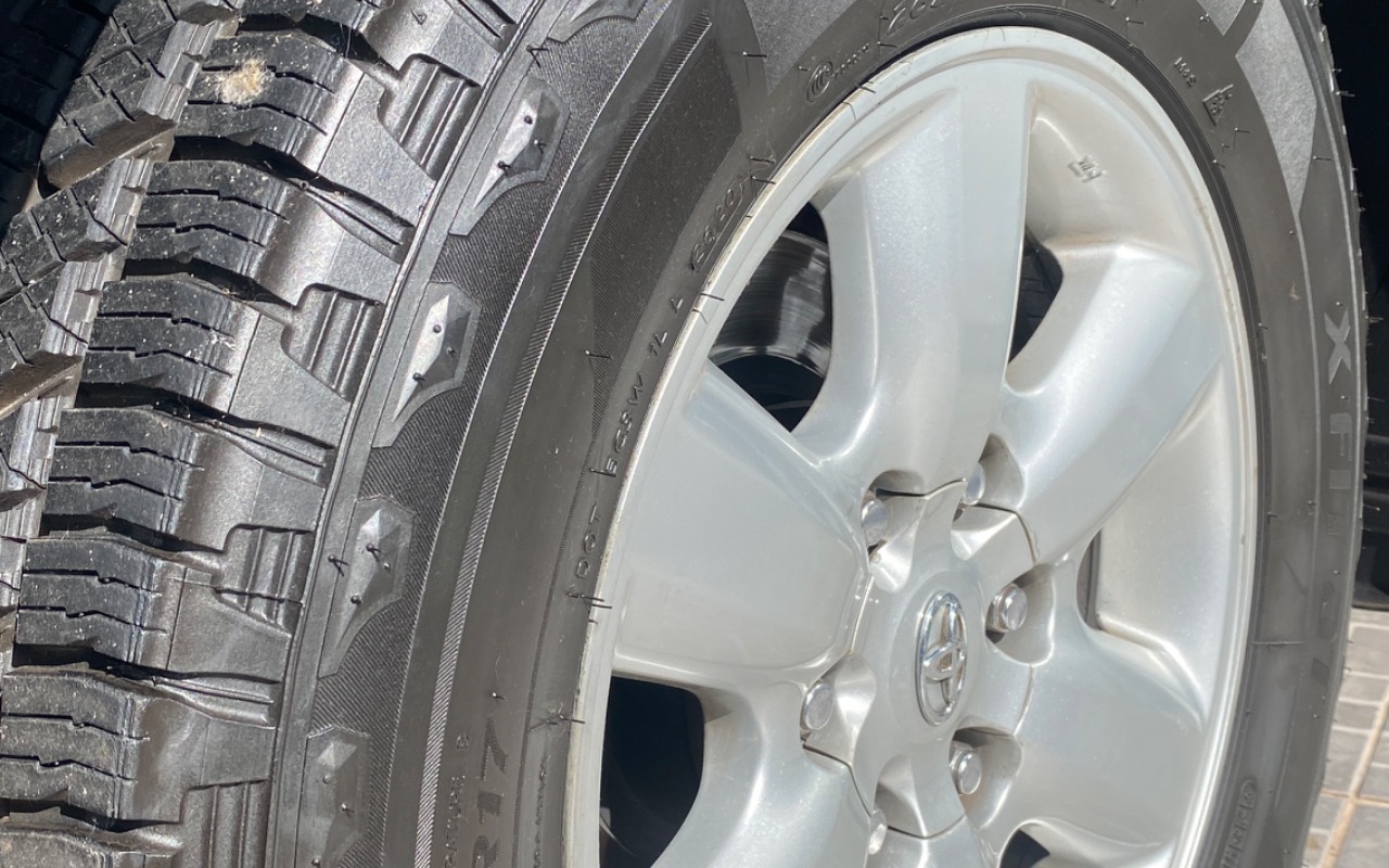 imagem-https://www.socarrao.com.br/sc-vehicle-images-prod/2538757/1783615861258-SU1HXzI1MzIuanBlZw.jpeg