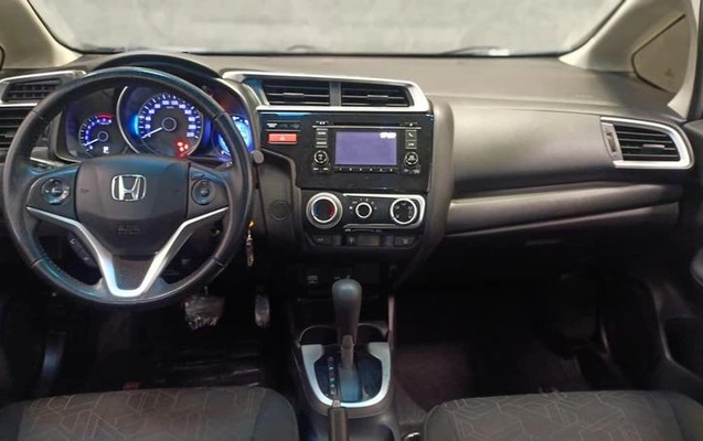 imagem-https://www.socarrao.com.br/sc-vehicle-images-prod/2538776/1786042492391-8188475_19_B_3a566de55d.jpeg