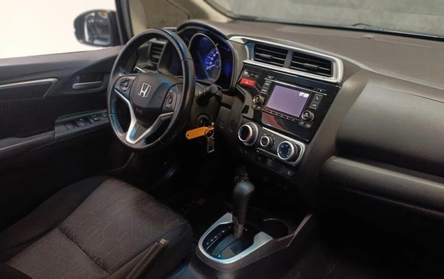 imagem-https://www.socarrao.com.br/sc-vehicle-images-prod/2538776/1786042492397-8188475_1_B_9bcad27fbd.jpeg