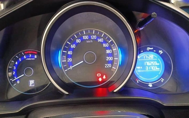 imagem-https://www.socarrao.com.br/sc-vehicle-images-prod/2538776/1786042492403-8188475_12_B_2f93737137.jpeg