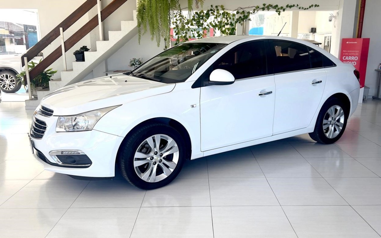 Chevrolet Cruze 2015 Branco — foto 1 de 3