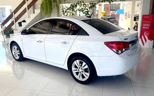 imagem-https://www.socarrao.com.br/sc-vehicle-images-prod/2538801/1783622420211-Mi5qcGVn.jpeg