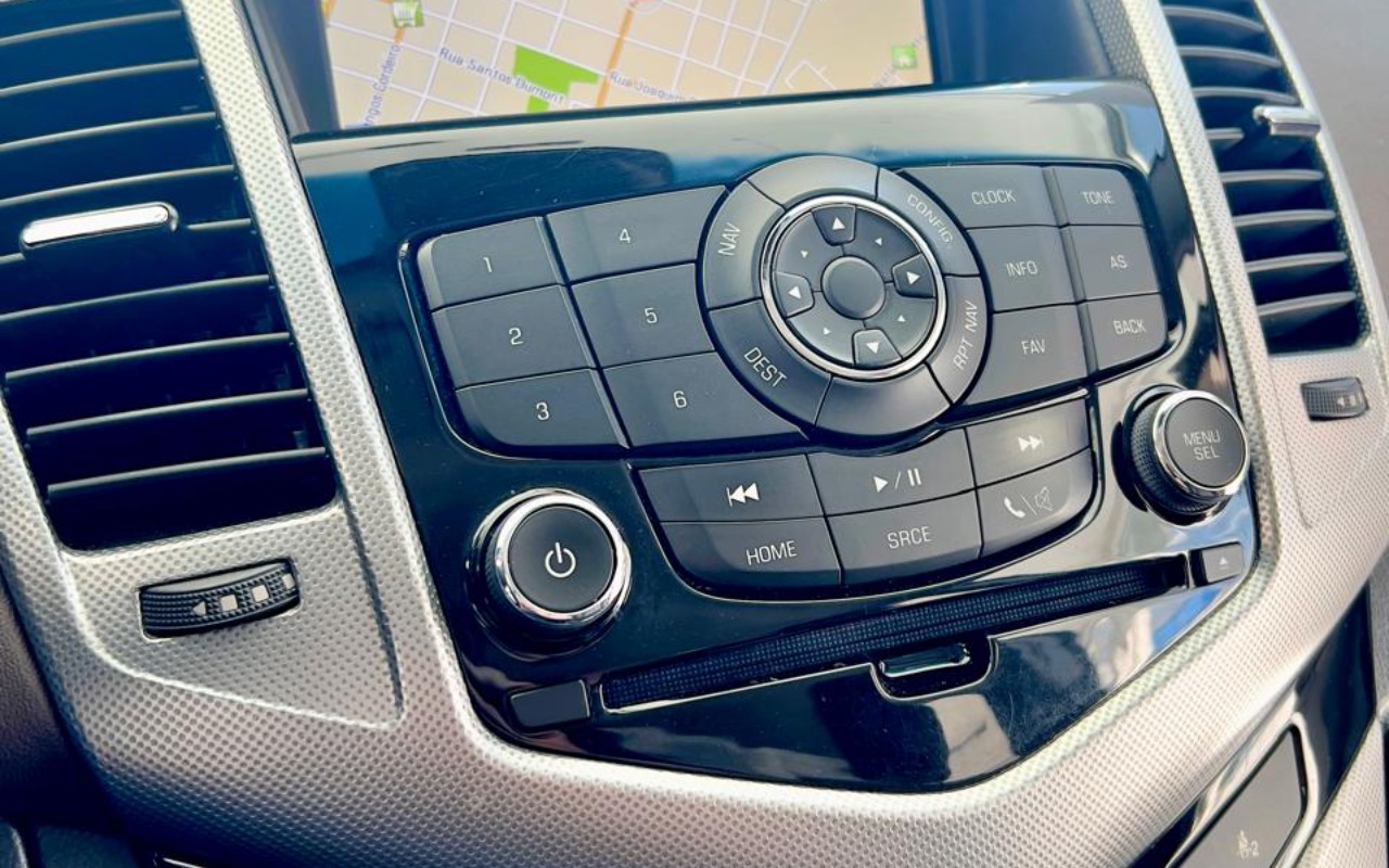 imagem-https://www.socarrao.com.br/sc-vehicle-images-prod/2538801/1784567495802-OS5qcGVn.jpeg