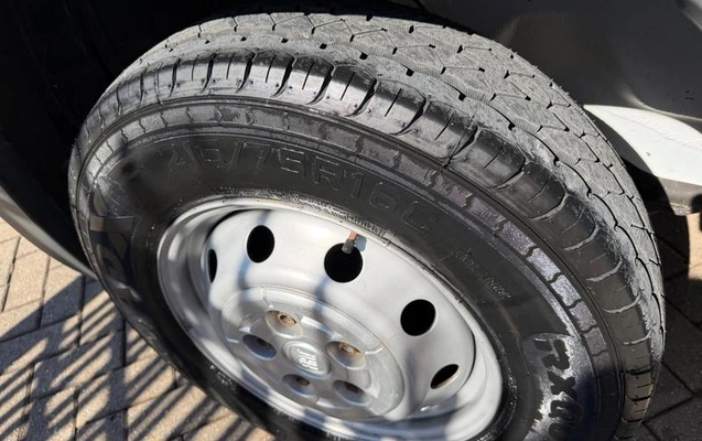 imagem-https://www.socarrao.com.br/sc-vehicle-images-prod/2538993/1790014954585-8264008_6_B_551db51192.jpeg