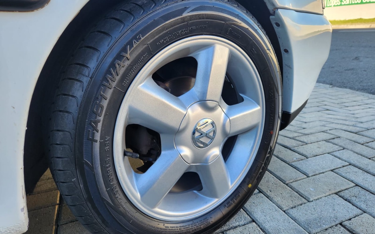 imagem-https://www.socarrao.com.br/sc-vehicle-images-prod/2539023/1783616814272-V2hhdHNBcHAgSW1hZ2UgMjAyNi0wNy0wOSBhdCAxMy41OC4yMS5qcGVn.jpeg