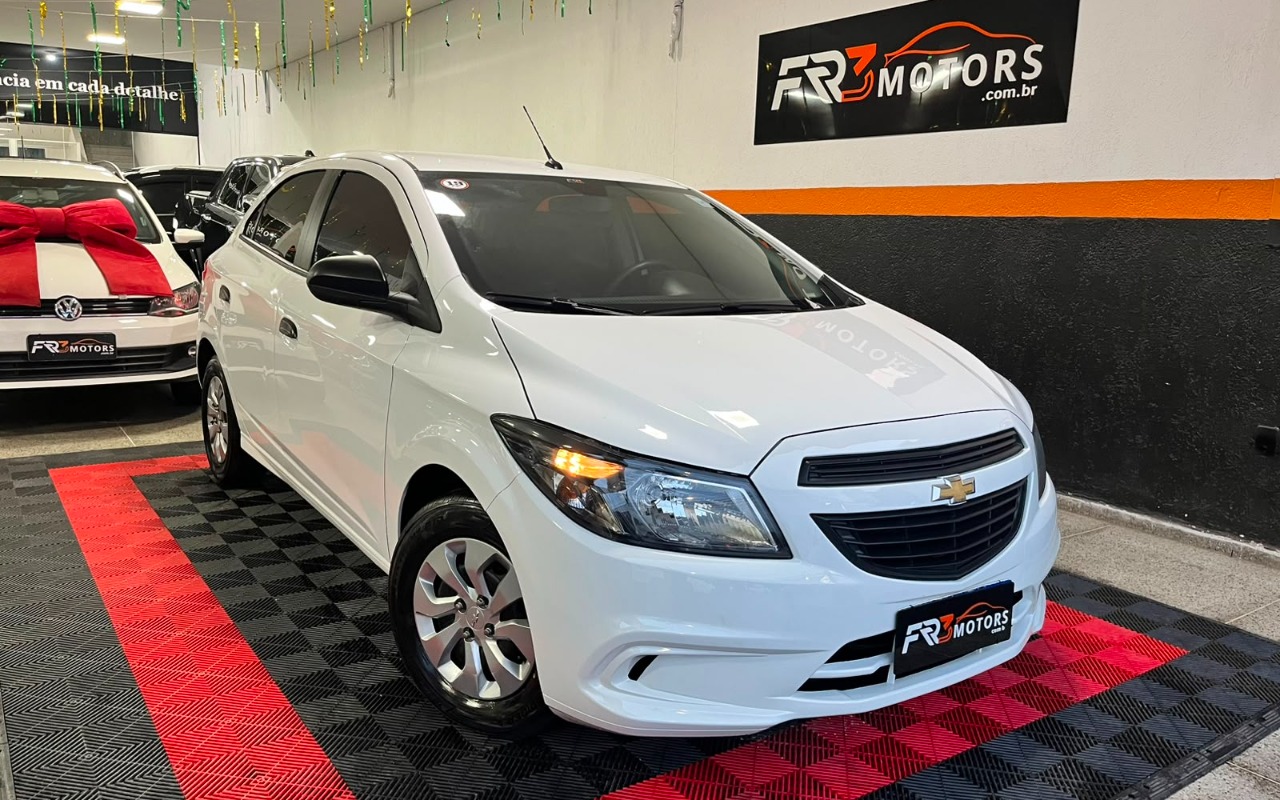 Chevrolet Onix 2019 Branco — foto 1 de 3