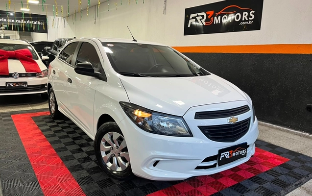 imagem-https://www.socarrao.com.br/sc-vehicle-images-prod/2539209/1784925177463-V2hhdHNBcHAgSW1hZ2UgMjAyNi0wNy0yMyBhdCAxOC4wMC4xNyAoMikuanBlZw.jpeg