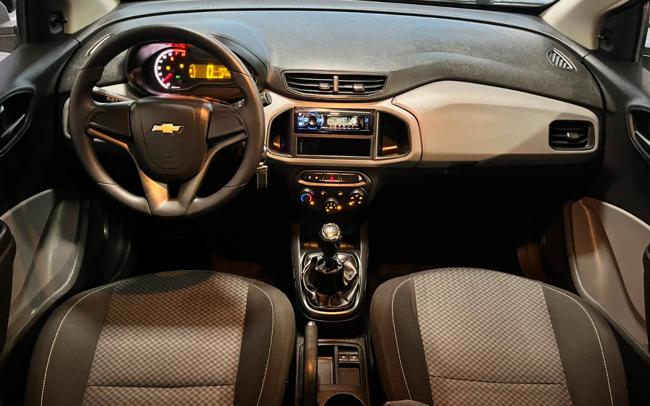 imagem-https://www.socarrao.com.br/sc-vehicle-images-prod/2539209/1784925178153-V2hhdHNBcHAgSW1hZ2UgMjAyNi0wNy0yMyBhdCAxOC4wMC4xNi5qcGVn.jpeg